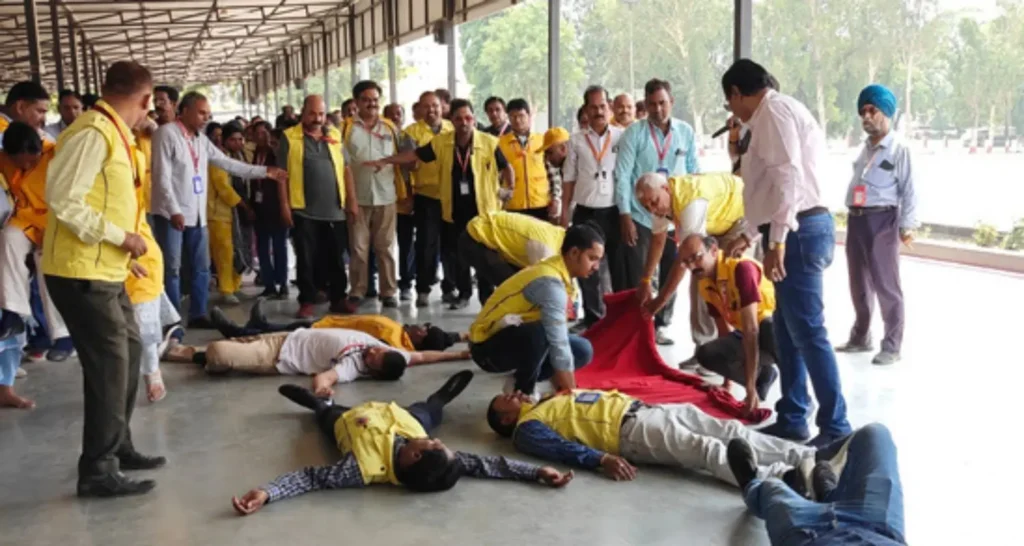 India disaster preparedness 2025 - Operation Abhyaas drill in Delhi testing civil defence systems
